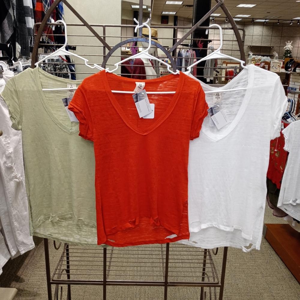 3 Short Sleeve T-shirts